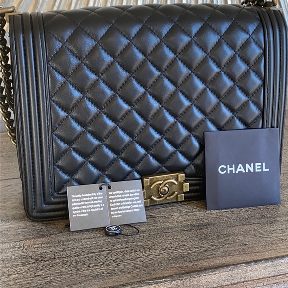 Chanel Quilted Large Bag - Picture 7 of 7